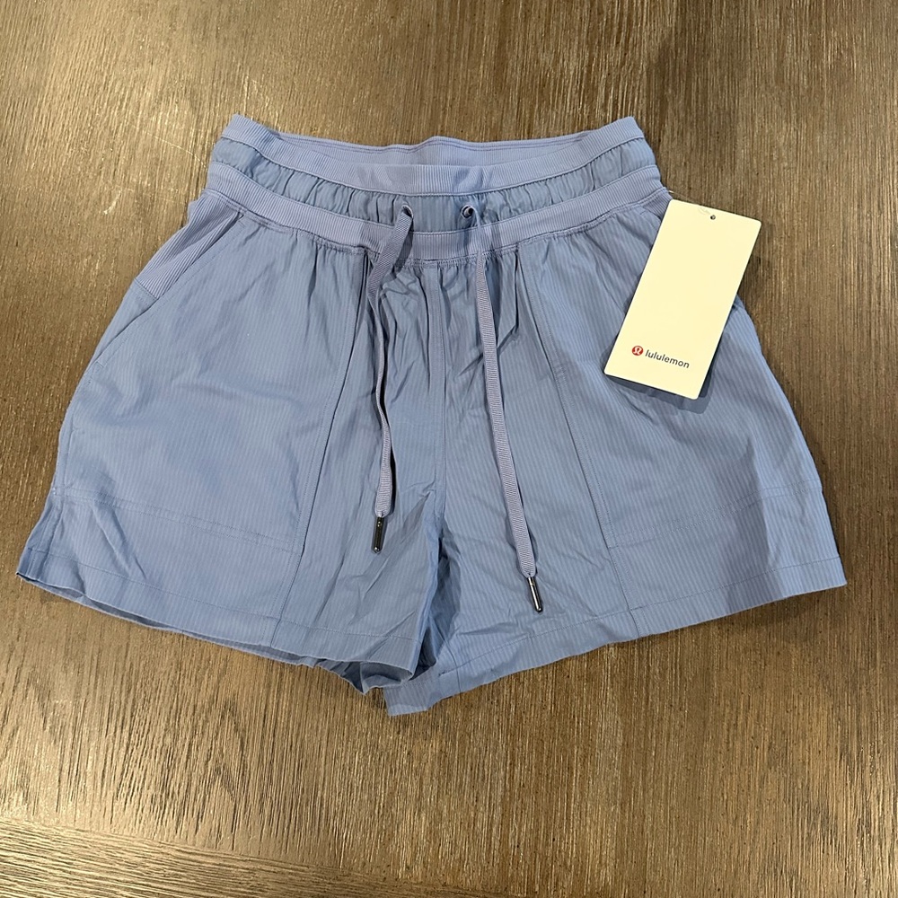 Oasis Blue Lululemon Dance Studio Shorts